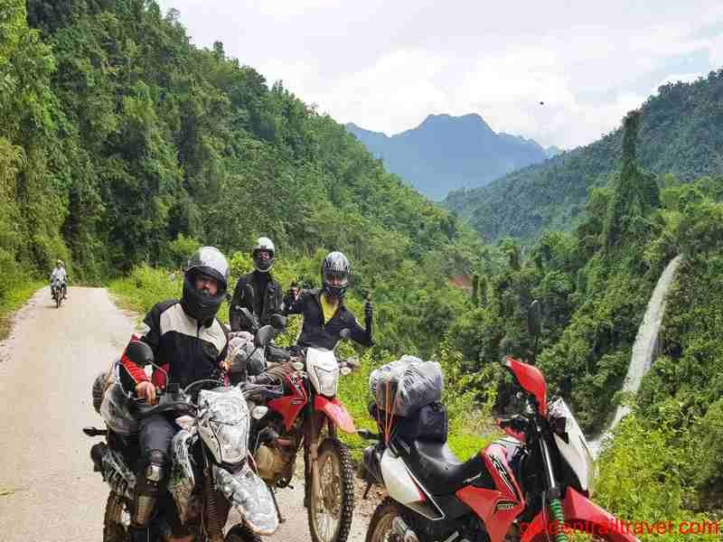 Standard & Best 4 Days North Centre Vietnam Motorbiking: GTT401